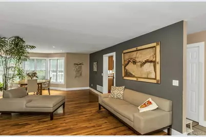 104 B Squiretown Road, Hampton Bays, NY 11946 - Photo 6