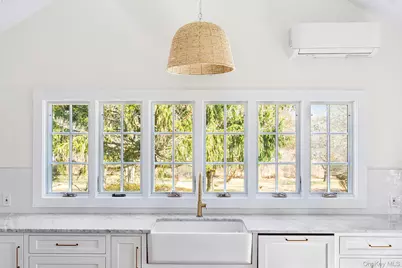 205 Fairview Avenue, Montauk, NY 11954 - Photo 16