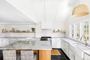 205 Fairview Ave, Montauk, NY 11954 - Photo 12