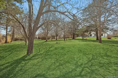 205 Fairview Avenue, Montauk, NY 11954 - Photo 36