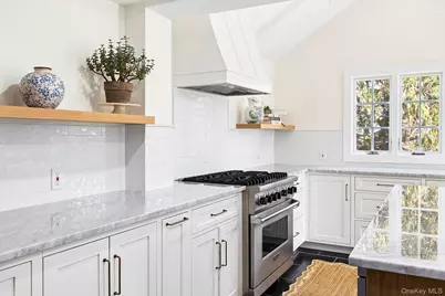 205 Fairview Avenue, Montauk, NY 11954 - Photo 14