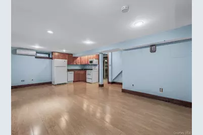 2807 157th Street, Flushing, NY 11354 - Photo 32