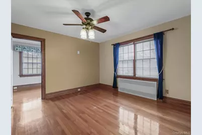 2807 157th Street, Flushing, NY 11354 - Photo 20