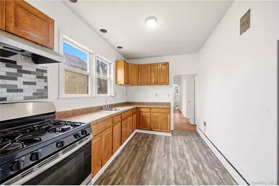 34 S High Street, Mount Vernon, NY 10550 - Photo 6