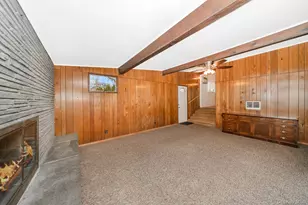 41 Peachtree Ln, Huntington Station, NY 11746 - Photo 18