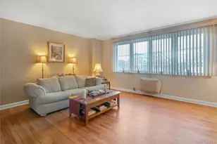 561 Logan Ave, Bronx, NY 10465 - Photo 18