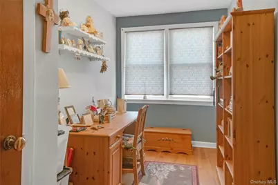 561 Logan Avenue, Bronx, NY 10465 - Photo 24