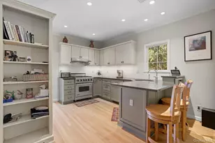 122 Harriman Rd, Mount Kisco, NY 10549 - Photo 12