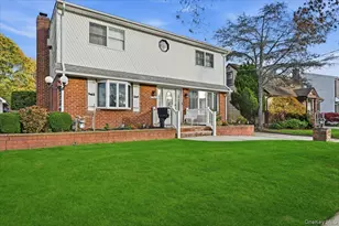 120 Bruce Terrace, Mineola, NY 11501 - Photo 2