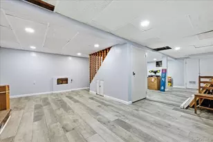 120 Bruce Terrace, Mineola, NY 11501 - Photo 26