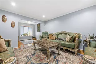 120 Bruce Terrace, Mineola, NY 11501 - Photo 4