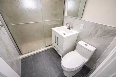 162-41 Powells Cove Boulevard #5C, Whitestone, NY 11357 - Photo 14