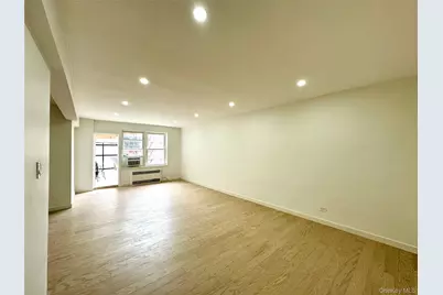 162-41 Powells Cove Boulevard #5C, Whitestone, NY 11357 - Photo 4