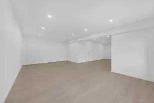 162-41 Powells Cove Blvd, Whitestone, NY 11357 - Photo 4