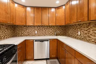 397 N Broadway, Yonkers, NY 10701 - Photo 8