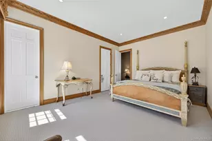195 Feeks Ln, Locust Valley, NY 11560 - Photo 32