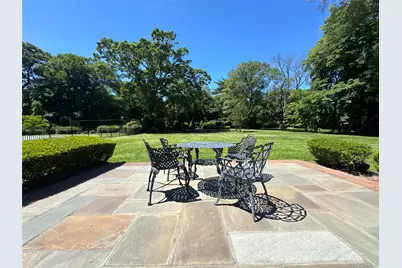 195 Feeks Lane, Locust Valley, NY 11560 - Photo 44