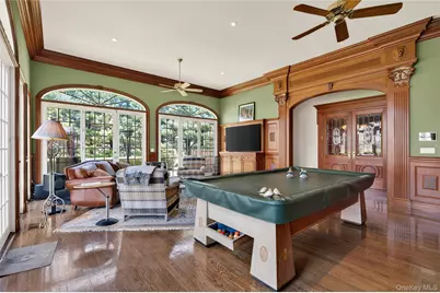 195 Feeks Lane, Locust Valley, NY 11560 - Photo 16