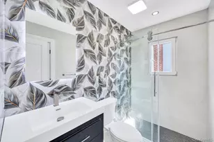 28 S Elm St, Hicksville, NY 11801 - Photo 30