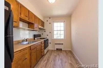 8716 Commonwealth Boulevard #2, Bellerose, NY 11426 - Photo 6