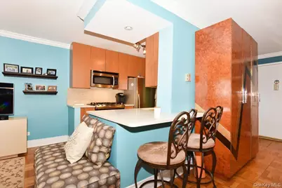 18-15 215 #2G, Bayside, NY 11360 - Photo 22