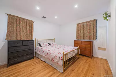 23 McKinley Street, Brentwood, NY 11717 - Photo 10