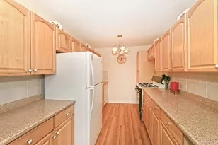 10 Ivy St, Farmingdale, NY 11735 - Photo 16