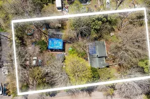33 Locust Ave, Southampton, NY 11968 - Photo 2