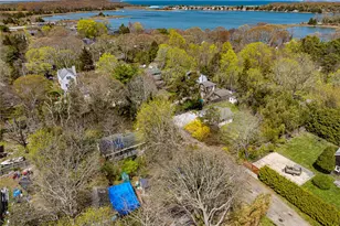 33 Locust Ave, Southampton, NY 11968 - Photo 4