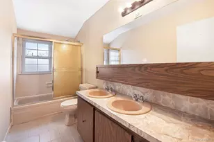 155-30 99th St, Howard Beach, NY 11414 - Photo 36