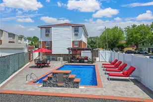 155-30 99th St, Howard Beach, NY 11414 - Photo 2