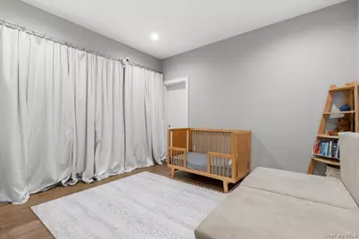 73 Maple Avenue, New Rochelle, NY 10801 - Photo 14