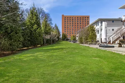 73 Maple Avenue, New Rochelle, NY 10801 - Photo 22