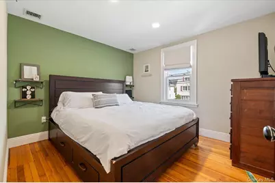 192 Broad Street, Williston Park, NY 11596 - Photo 20