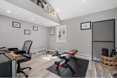 192 Broad Street, Williston Park, NY 11596 - Photo 36