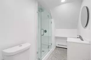 99 Wall St, Huntington, NY 11743 - Photo 18