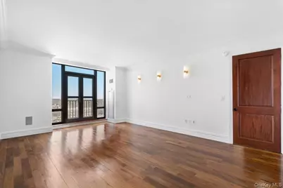 10 City Place #PH4F, White Plains, NY 10601 - Photo 6