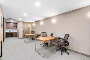 10 City Pl, White Plains, NY 10601 - Photo 28