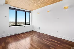 10 City Pl, White Plains, NY 10601 - Photo 14