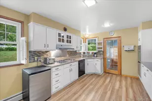 7 Hujay Terrace, Wappingers Falls, NY 12590 - Photo 6