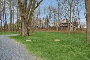 1278 W Main St, Riverhead, NY 11901 - Photo 8