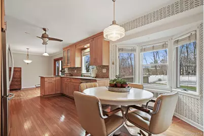 3594 Suncrest Avenue, Yorktown Heights, NY 10598 - Photo 12