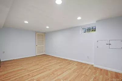 3594 Suncrest Avenue, Yorktown Heights, NY 10598 - Photo 26