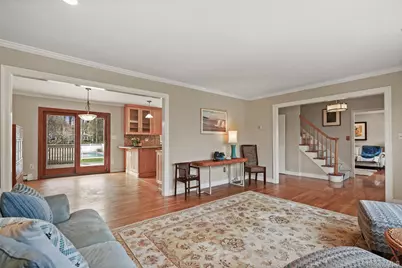 3594 Suncrest Avenue, Yorktown Heights, NY 10598 - Photo 4