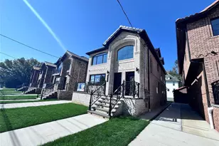 38-28 215th St, Bayside, NY 11361 - Photo 2