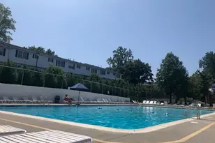 62 Somerset Dr, Suffern, NY 10901 - Photo 34