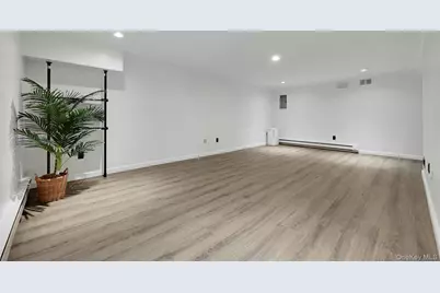 62 Somerset Drive, Suffern, NY 10901 - Photo 26