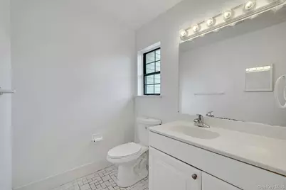 62 Somerset Drive, Suffern, NY 10901 - Photo 20