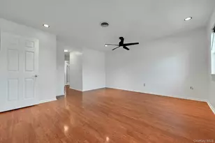 62 Somerset Dr, Suffern, NY 10901 - Photo 18