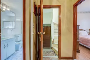 95-18 91st St, Ozone Park, NY 11416 - Photo 16